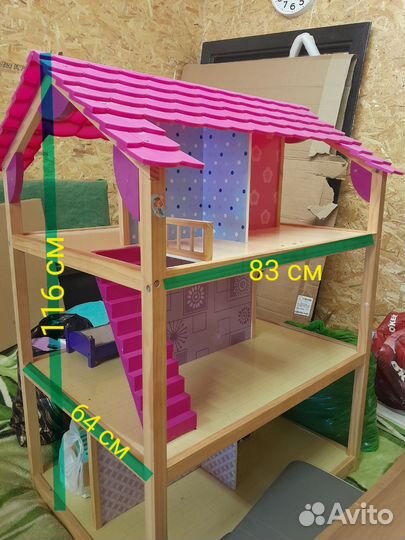 Кукольный домик с мебелью
