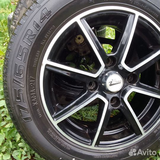 Литые шины 4\114.3 разболтовка