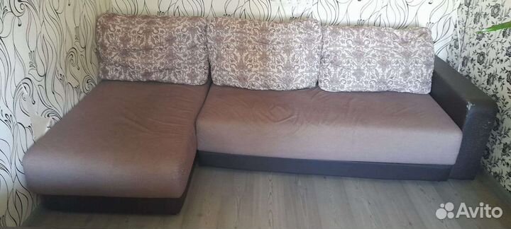 Угловой диван бу 3 года