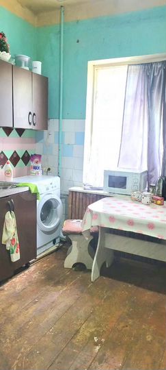 Комната 18 м² в 3-к., 2/2 эт.