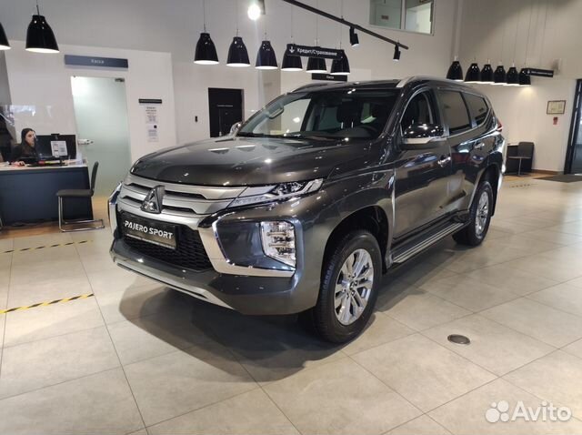Mitsubishi Pajero Sport 3.0 AT, 2022