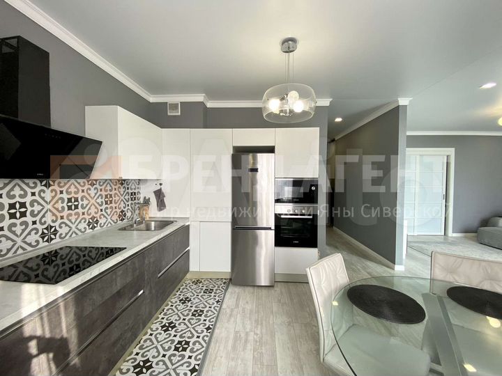 2-к. квартира, 63 м², 11/14 эт.