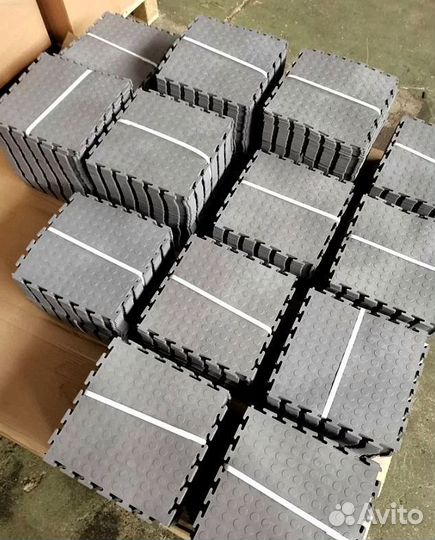 Плитка пвх для гаража