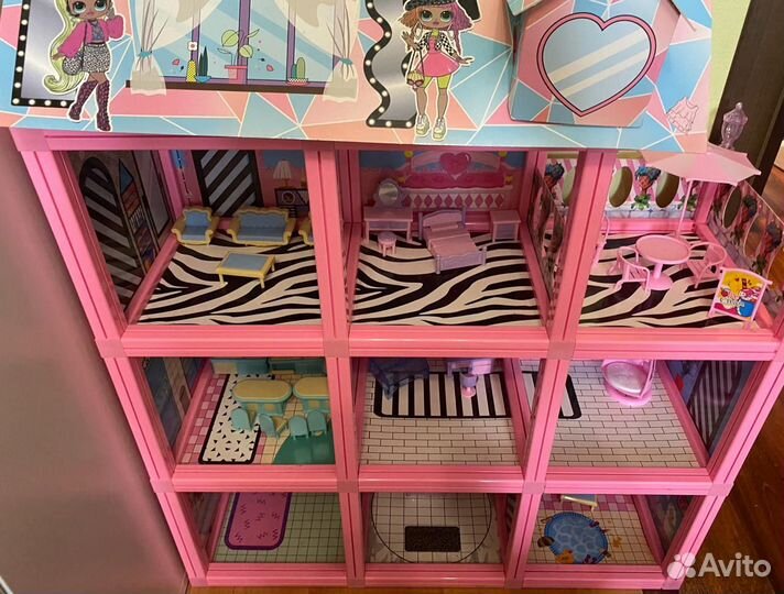 Домик кукольный