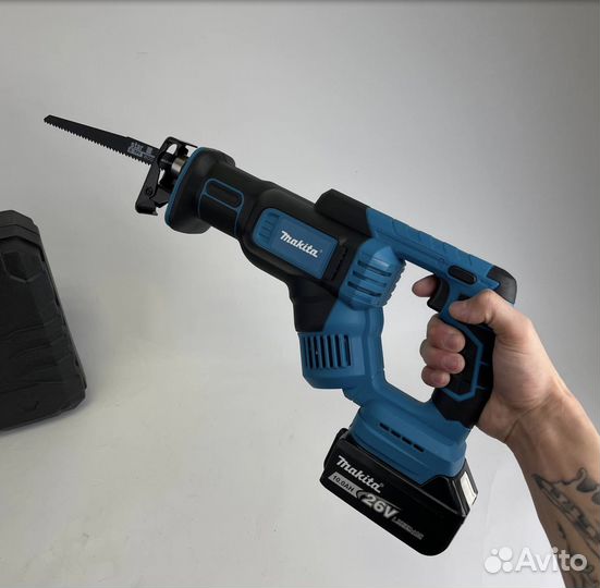 Пила сабельная аккумуляторная Makita 26V