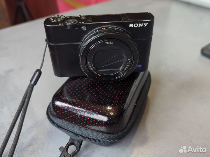 Компактный фотоаппарат sony rx100 markIII