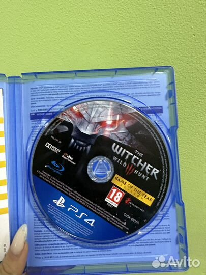 Продам Ведьмак 3 с дополнениями на PS 4, новый