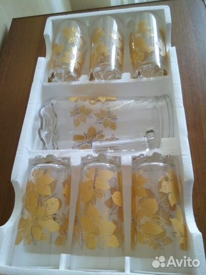 Графин со стаканами из стекла новый