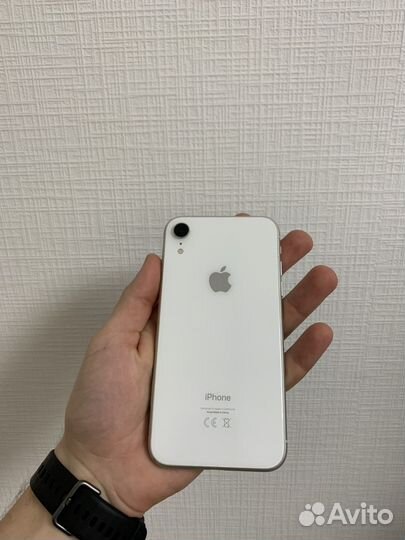 iPhone Xr, 64 ГБ