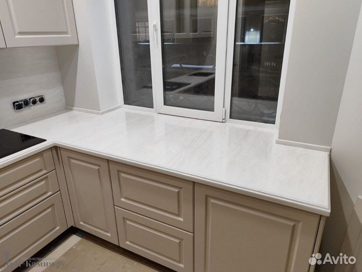 Столешница из искусственного камня