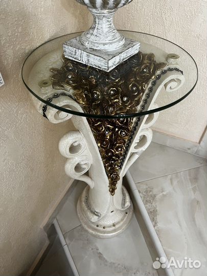 Подставка под цветы