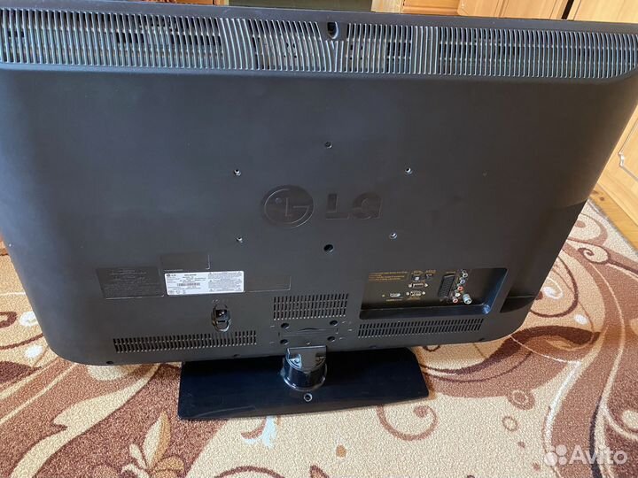 Телевизор LG на запчасти