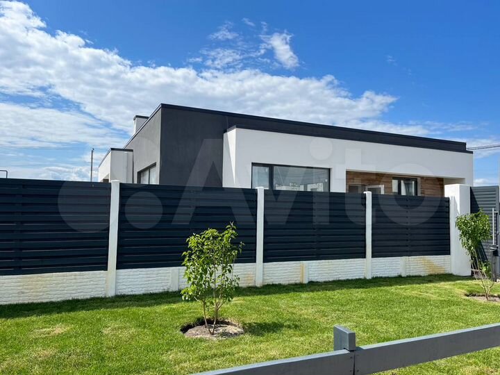 Дом 164 м² на участке 6 сот.