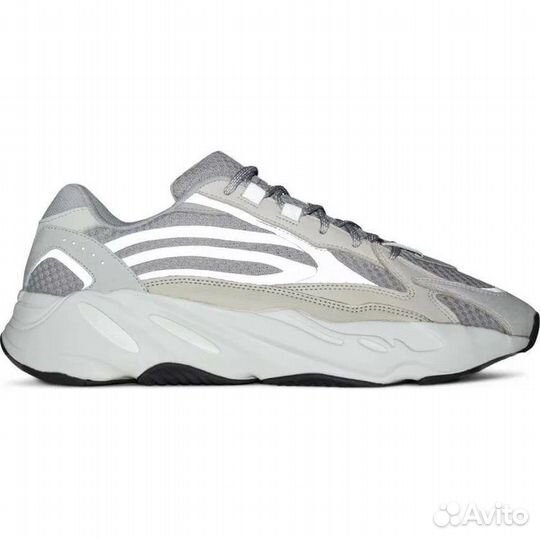 Кроссовки adidas yeezy boost 700 v2