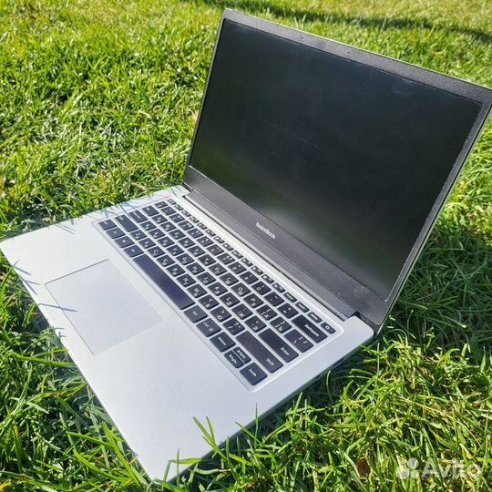 Ноутбук Xiaomi, i7 8th, 8/512, GeForce 2gb. Идеал