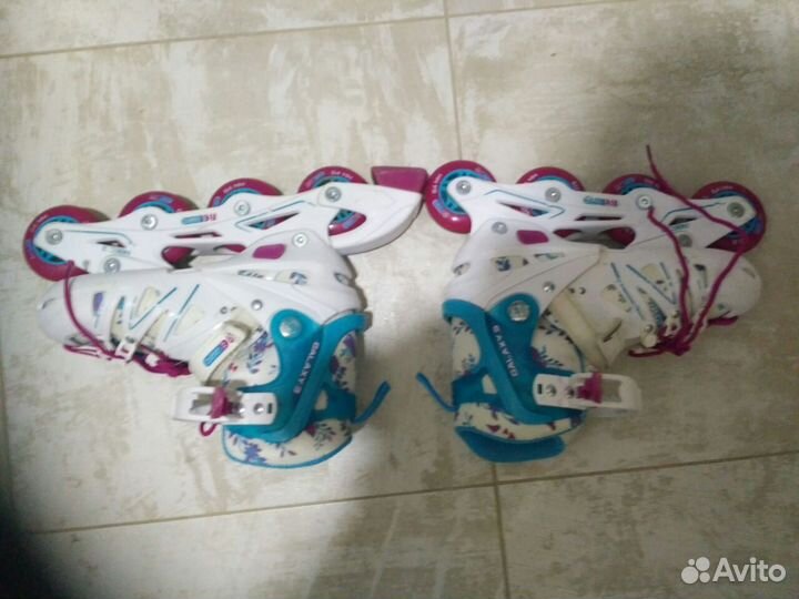 Роликовые коньки детские Reaction Galaxy Girl
