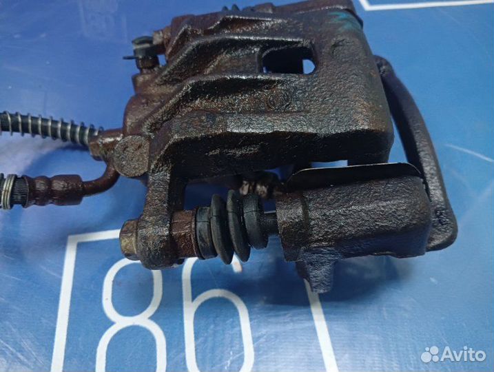 Суппорт задний правый Ssangyong Actyon C200 D20DTF