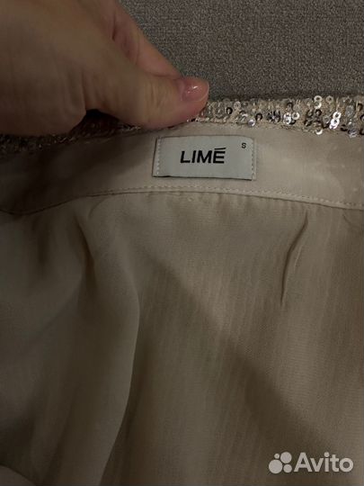 Костюм с пайетками lime