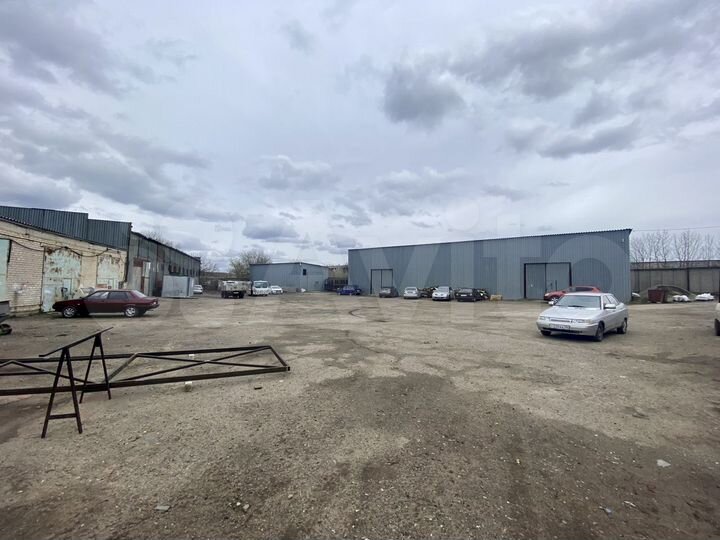 Производство, 5600 м²