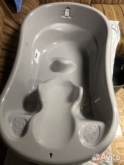 Ванночка для купания с горкой