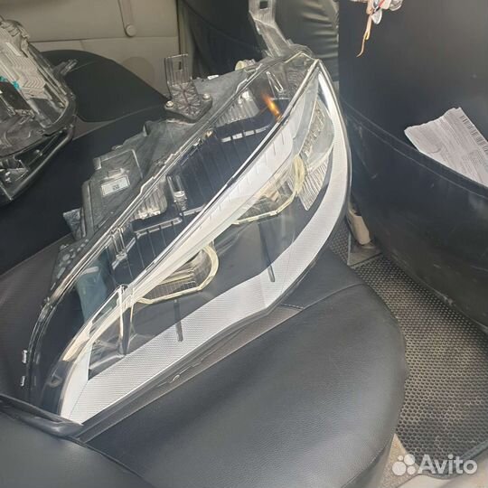 Фара левая BMW Led adaptive X6(e71)