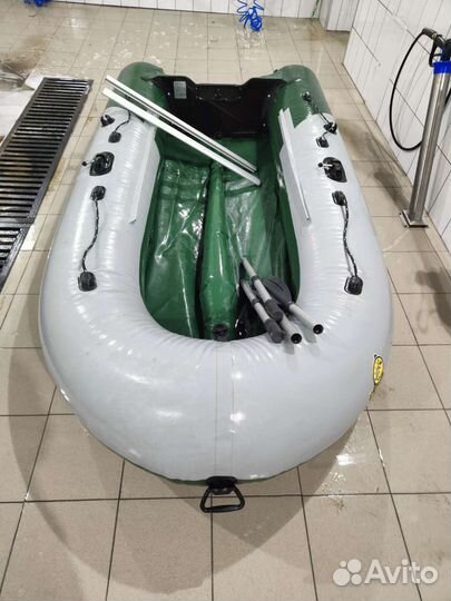 Лодка пвх Тритон 315 с транцем и килем