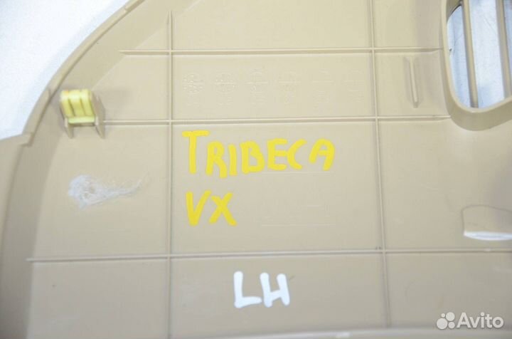 Накладка торпедо левая Subaru Tribeca WX 36D 2008