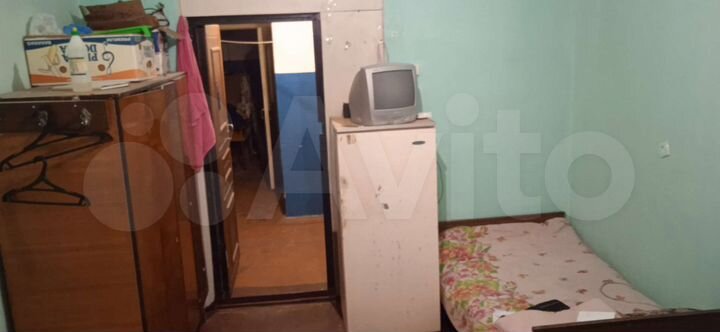 Комната 13 м² в 3-к., 2/2 эт.