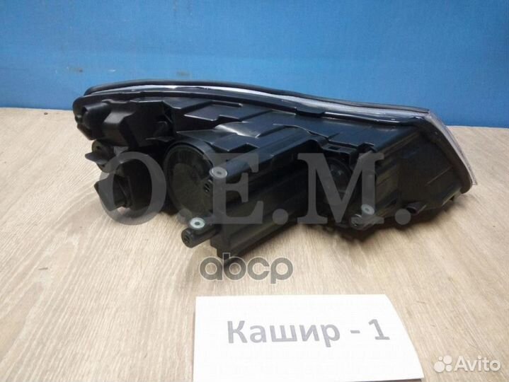 Фара левая Skoda Octavia 2 A5 2008-2013, галоге