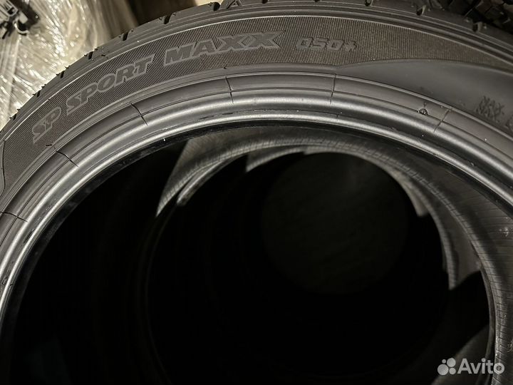 Dunlop SP Sport Maxx 050+ 245/40 R18