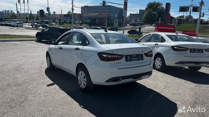 LADA Vesta 1.8 CVT, 2024
