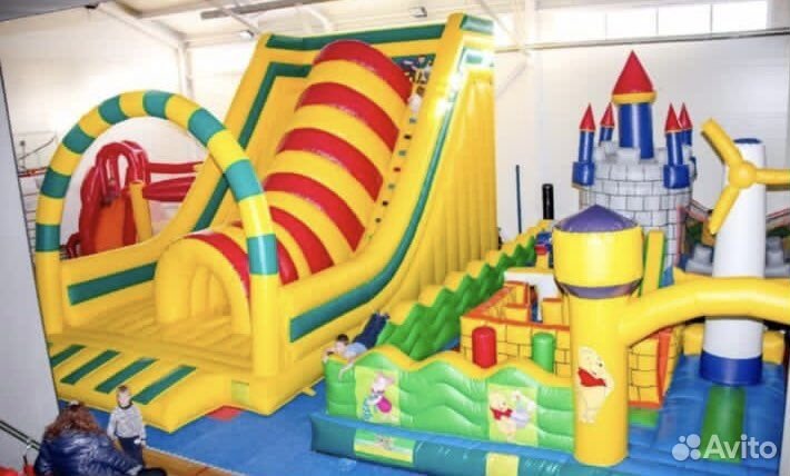 Батуты надувные