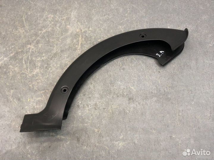 Накладка петли левая Hyundai Genesis G80 2014