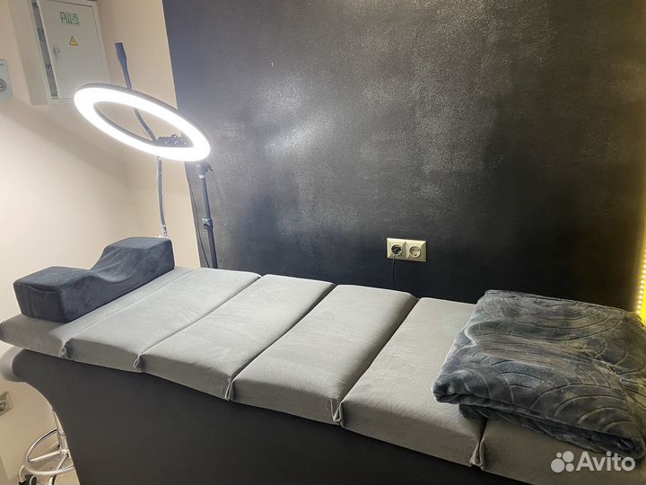 Кушетка косметологическая