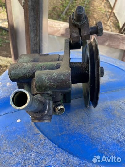 Насос гур mercedes 711