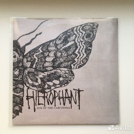 Винил Hierophant