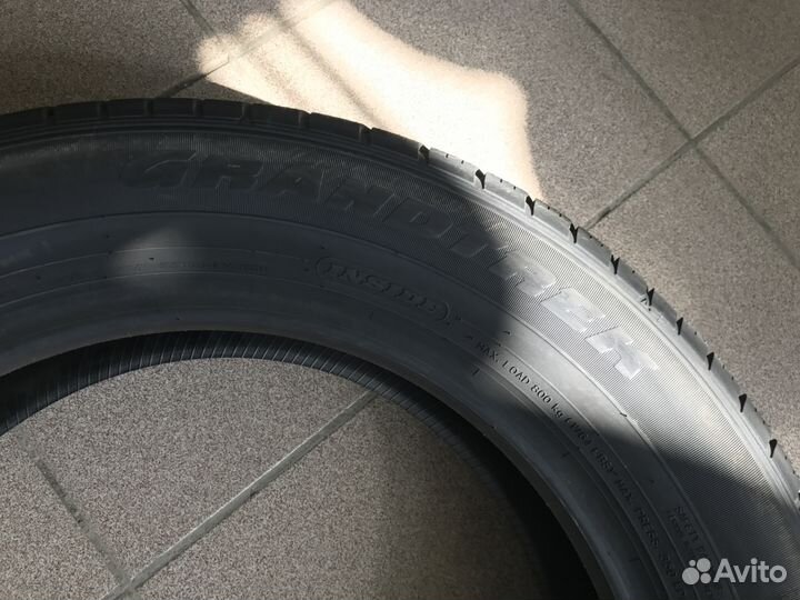 Dunlop Grandtrek ST30 225/60 R18 100H