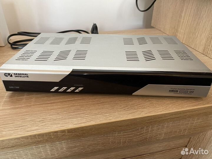 Ресивер триколор DRE 7300