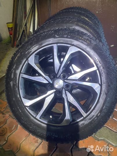 Continental IceContact 2 235/60 R18 T