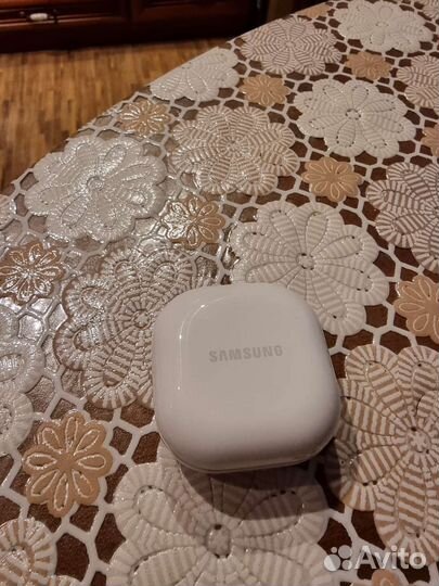 Samsung galaxy buds 2