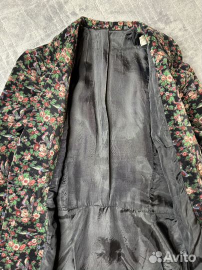 Невероятной красоты винтажный бархатный пиджак