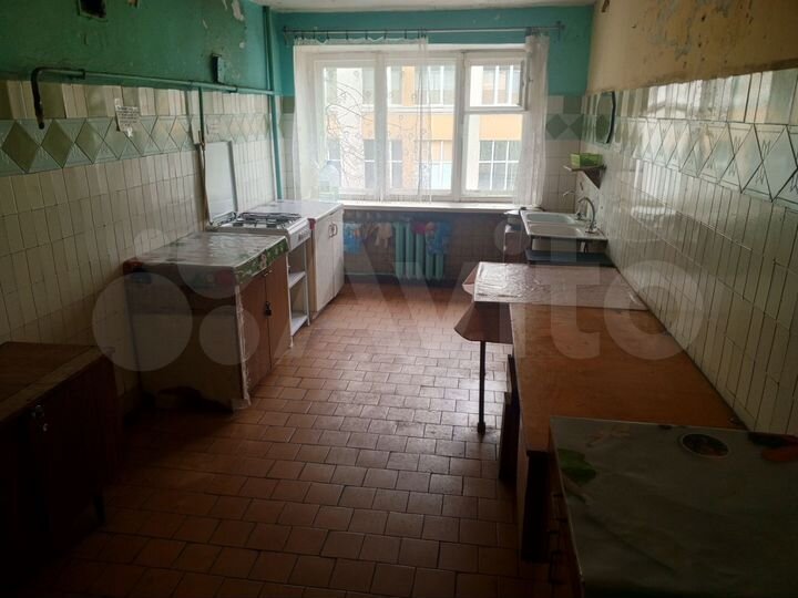 Комната 17 м² в > 9-к., 3/4 эт.