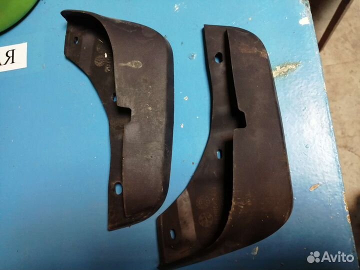 Брызговики лада