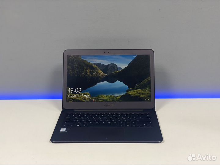 Asus ZenBook 13”IPS SSD Металл