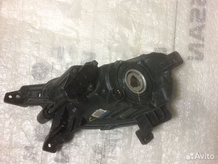 Противотуманка птф левая Hyundai Tucson с 2015