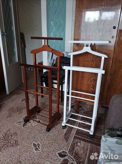 Вешалка напольная