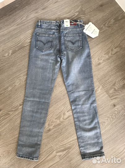 Продам джинсы