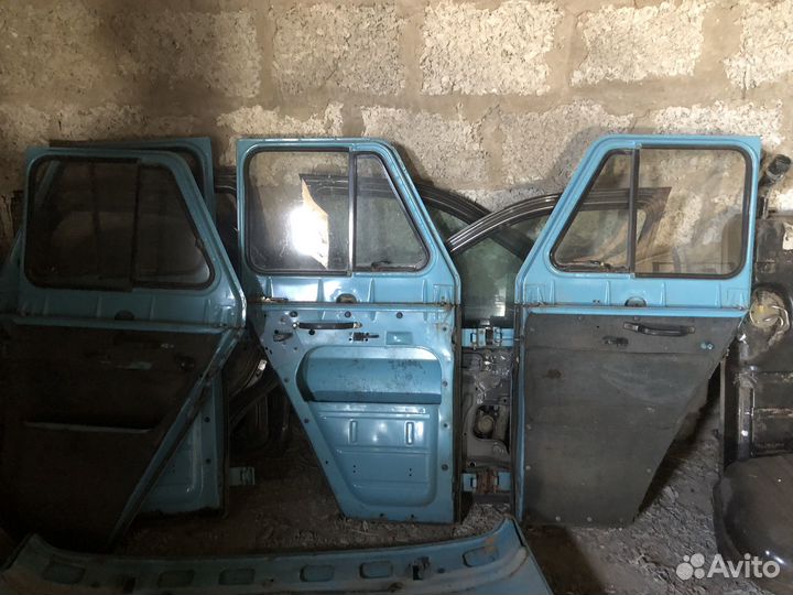 Двери на УАЗ 469