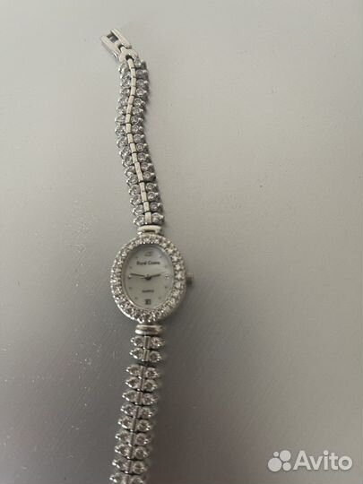 Часы наручные женские