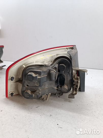 Фонарь задний правый для Audi A4 2006